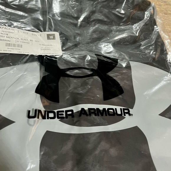 New Under Armour UA OZSEE sackpack - Picture 4 of 10